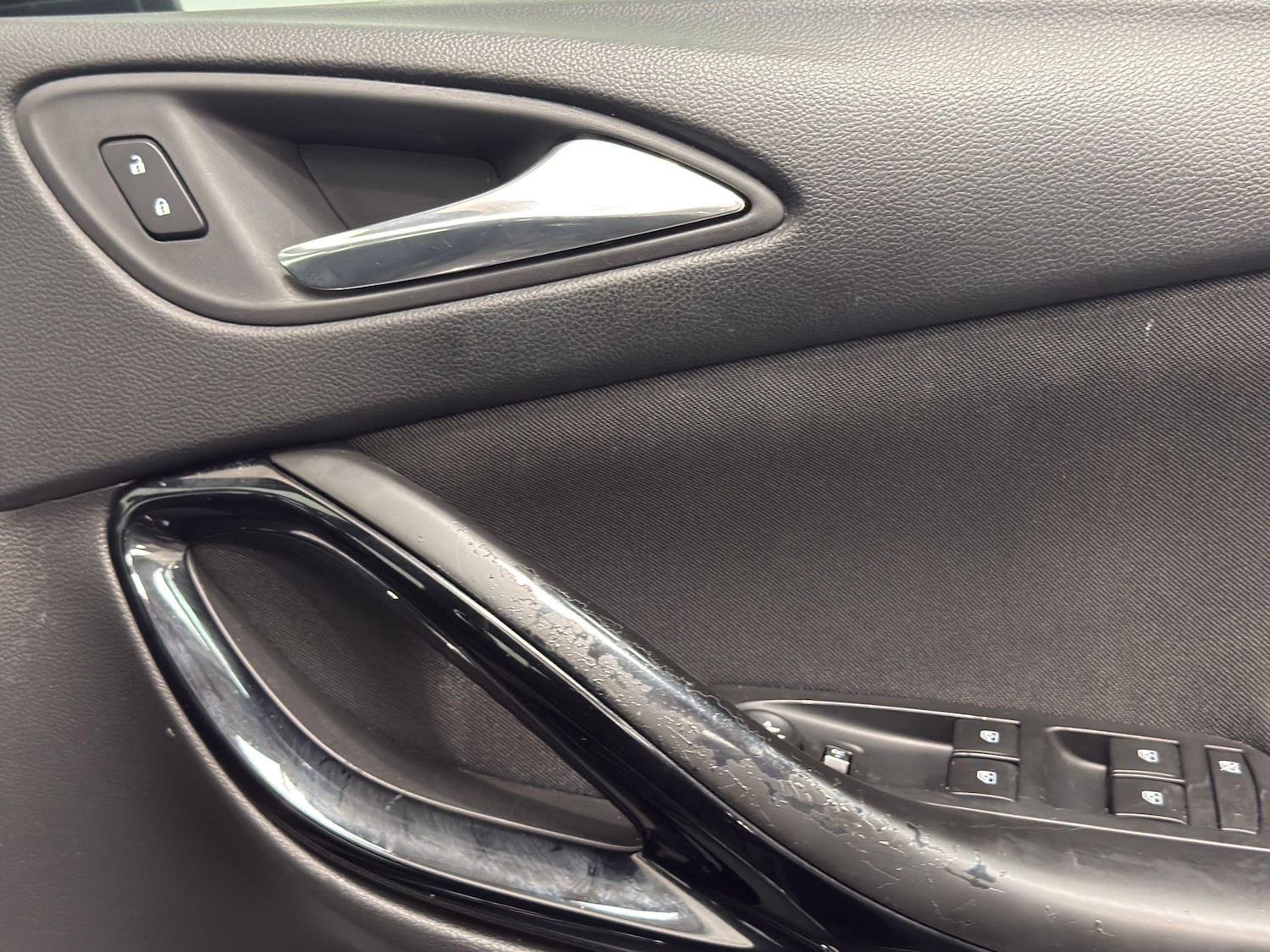 Used Vauxhall Astra 2018 for sale - 76094306: Photo 31