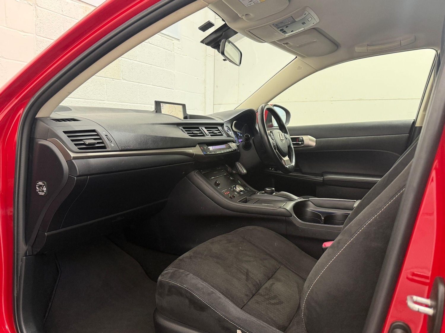 Used Lexus CT 2014 for sale - 76152871: Photo 36