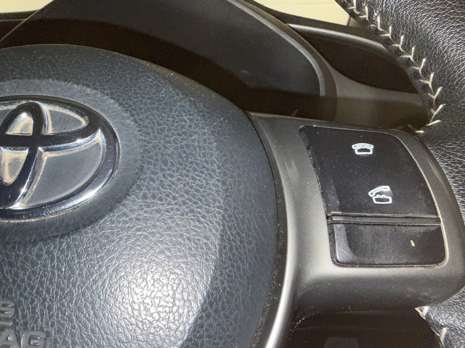 Used Toyota Yaris 2014 for sale - 76802160: Photo 28