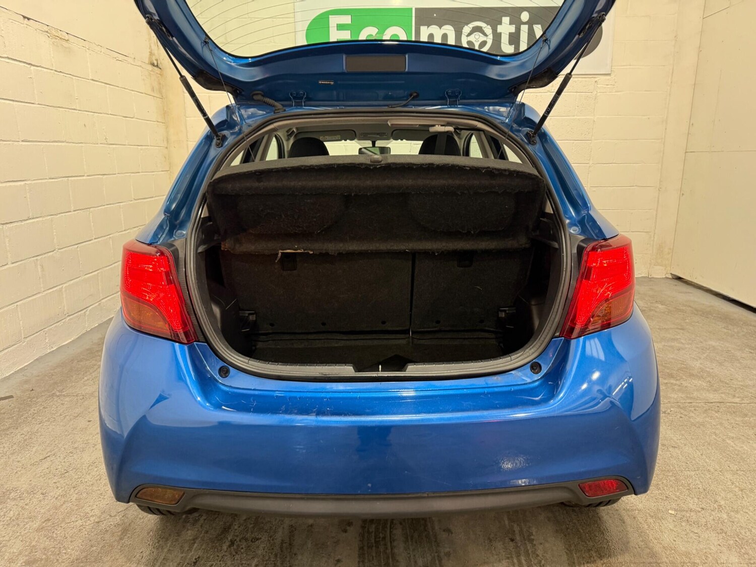 Used Toyota Yaris 2014 for sale - 76802160: Photo 34