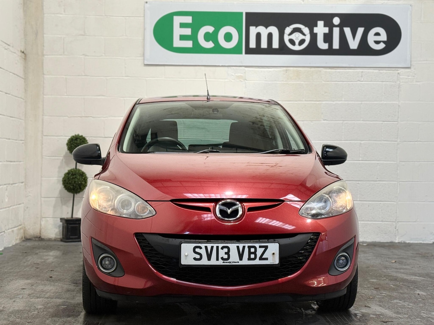 Used Mazda Mazda2 2013 for sale - 76995315: Photo 2