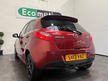 Used Mazda Mazda2 2013 for sale - 76995315: Photo