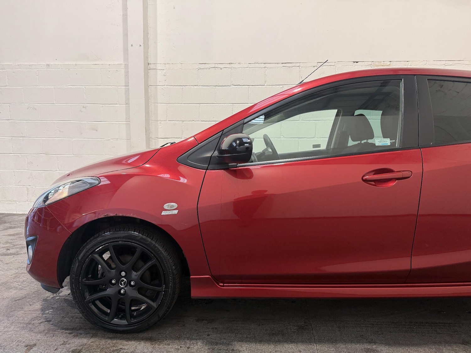 Used Mazda Mazda2 2013 for sale - 76995315: Photo 7