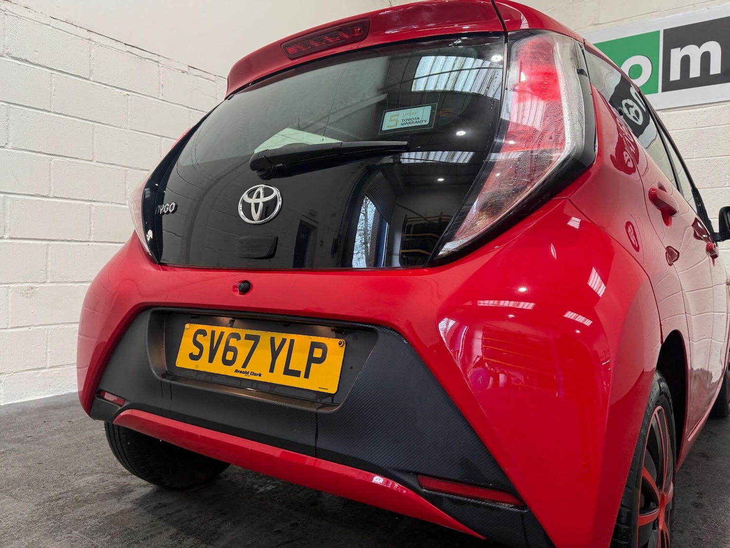 Used Toyota AYGO 2017 for sale - 76952970: Photo 14