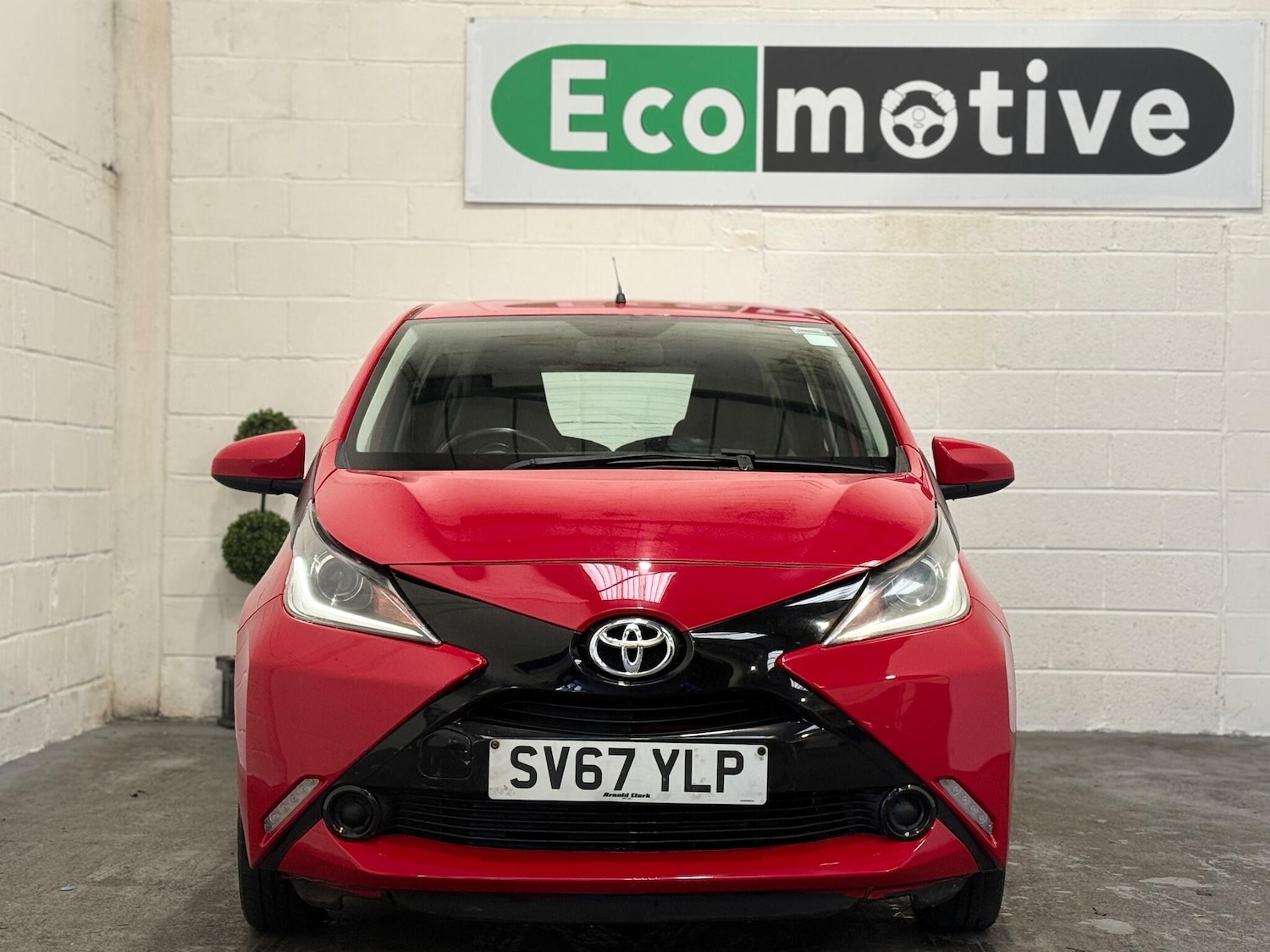 Used Toyota AYGO 2017 for sale - 76952970: Photo 2