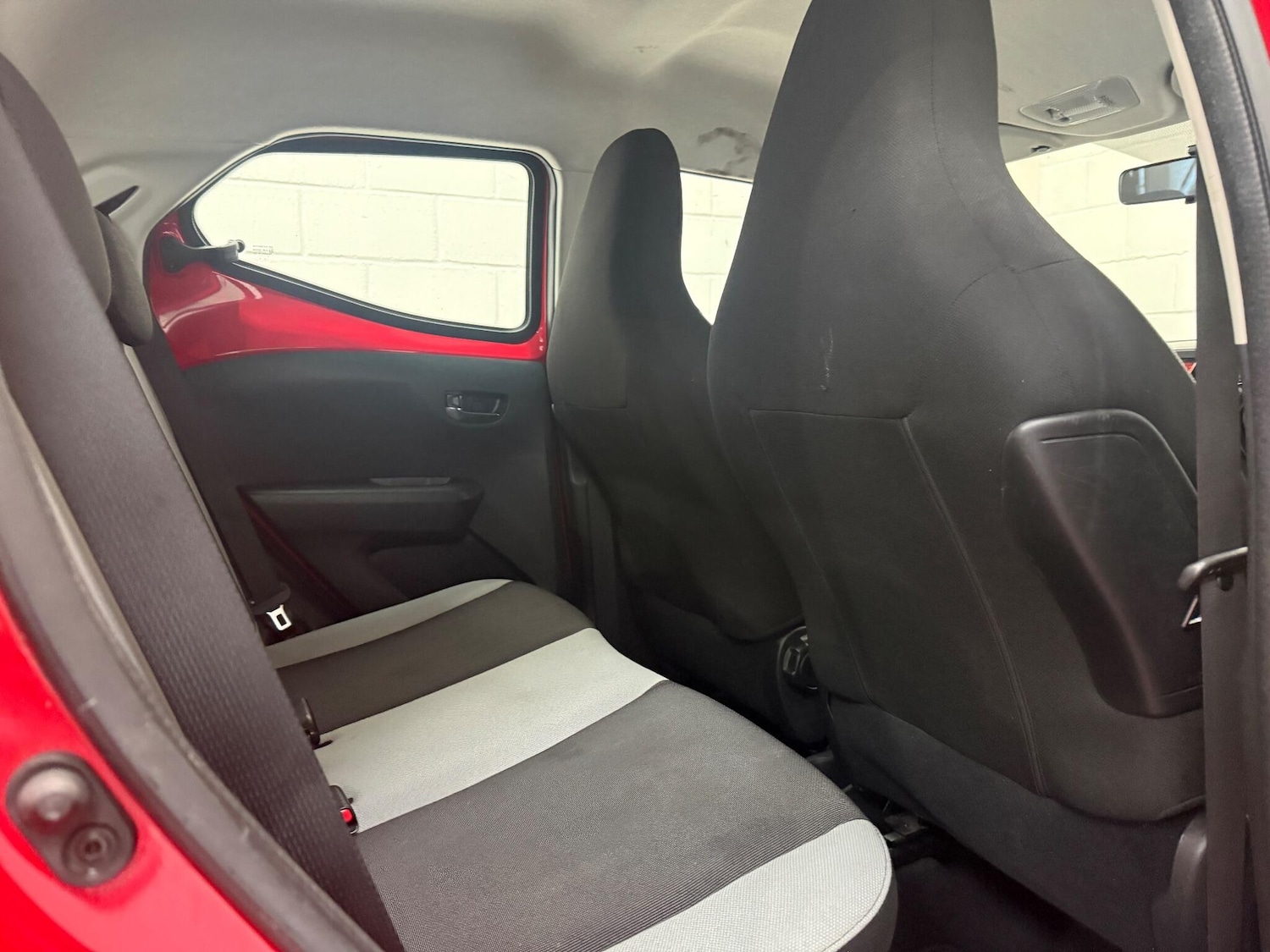 Used Toyota AYGO 2017 for sale - 76952970: Photo 23