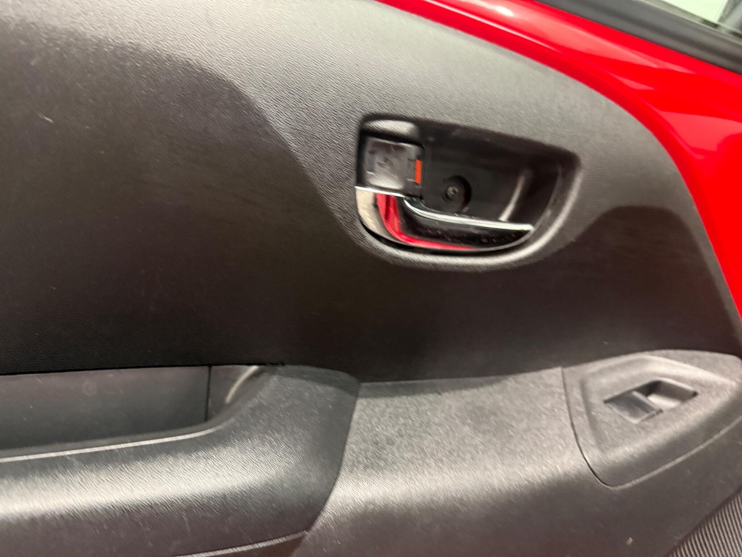 Used Toyota AYGO 2017 for sale - 76952970: Photo 32