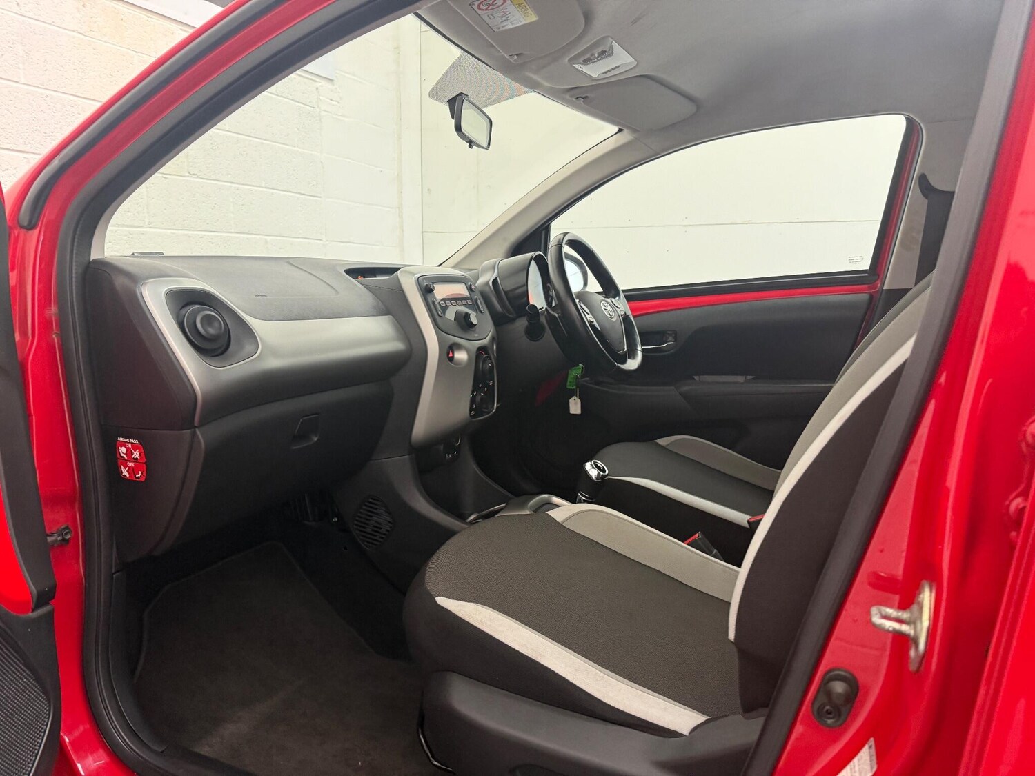 Used Toyota AYGO 2017 for sale - 76952970: Photo 35