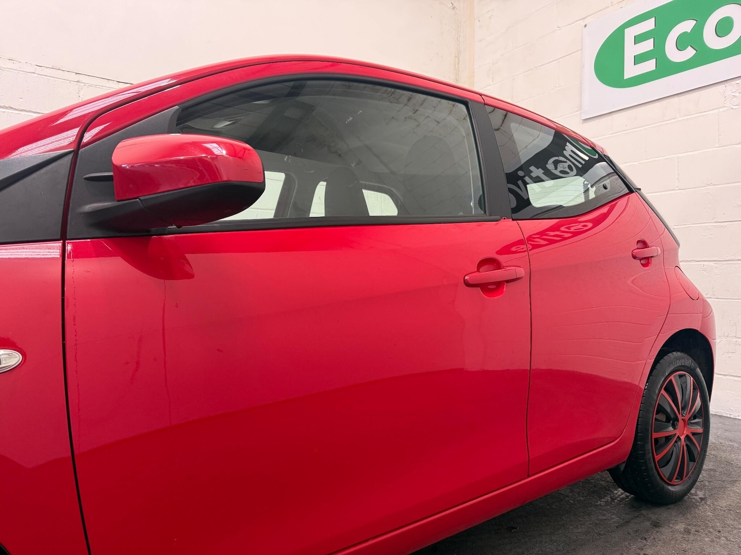 Used Toyota AYGO 2017 for sale - 76952970: Photo 42