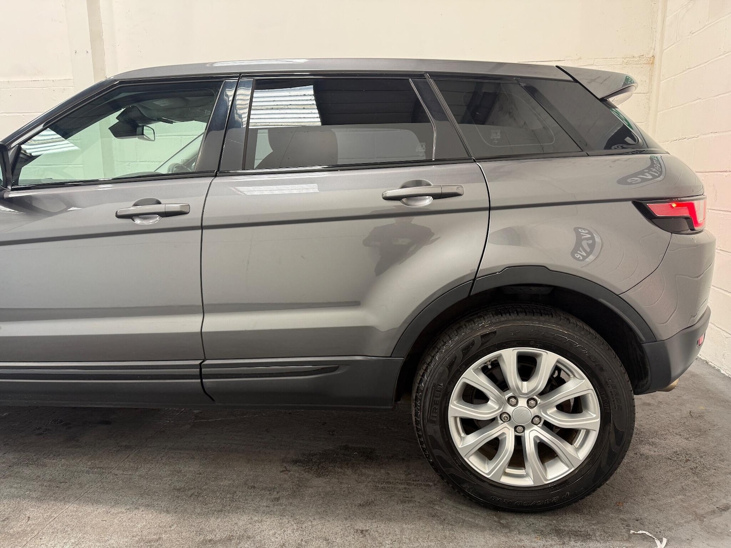 Used Land Rover Range Rover Evoque 2016 for sale - 76371273: Photo 28