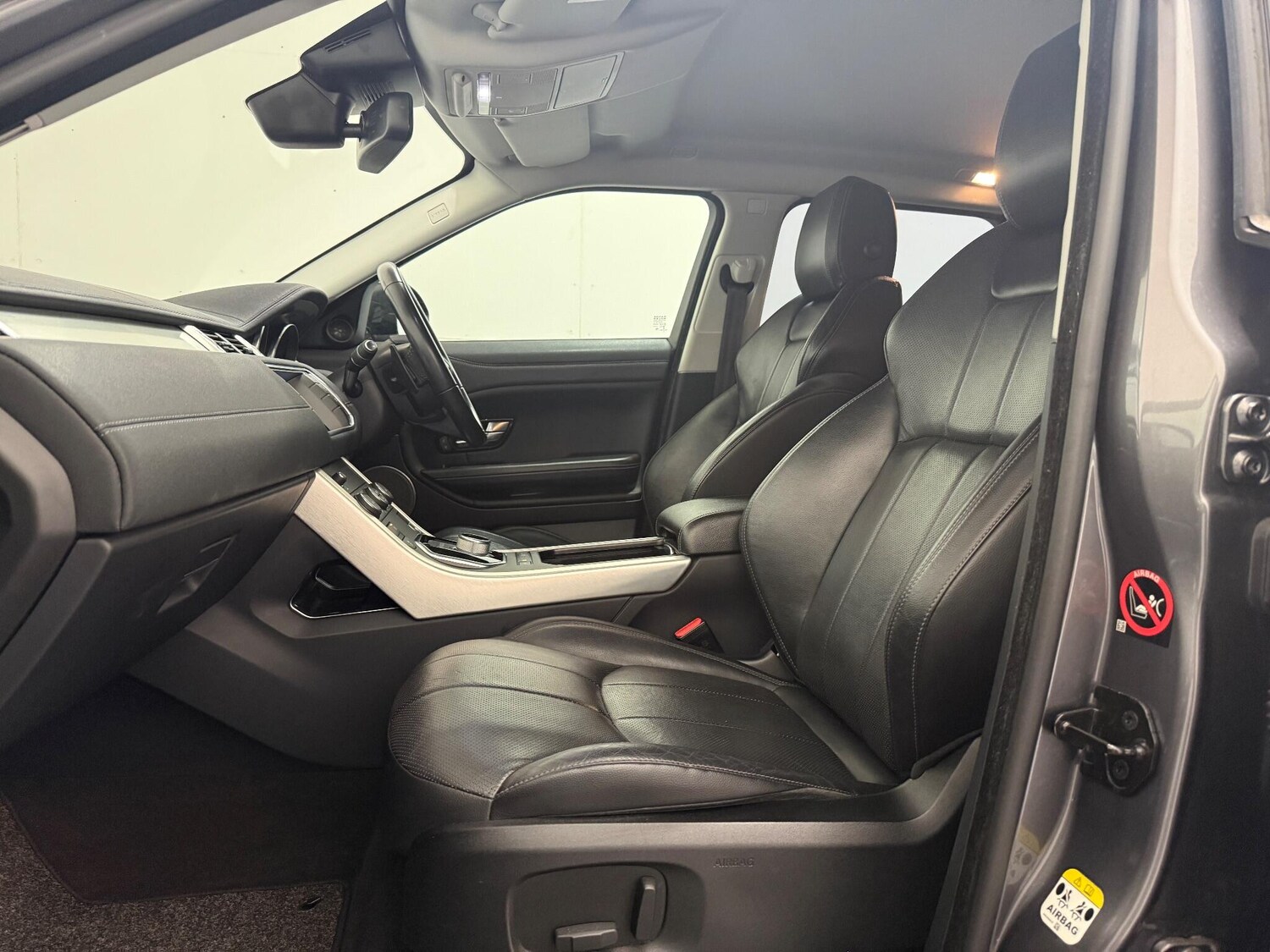 Used Land Rover Range Rover Evoque 2016 for sale - 76371273: Photo 34