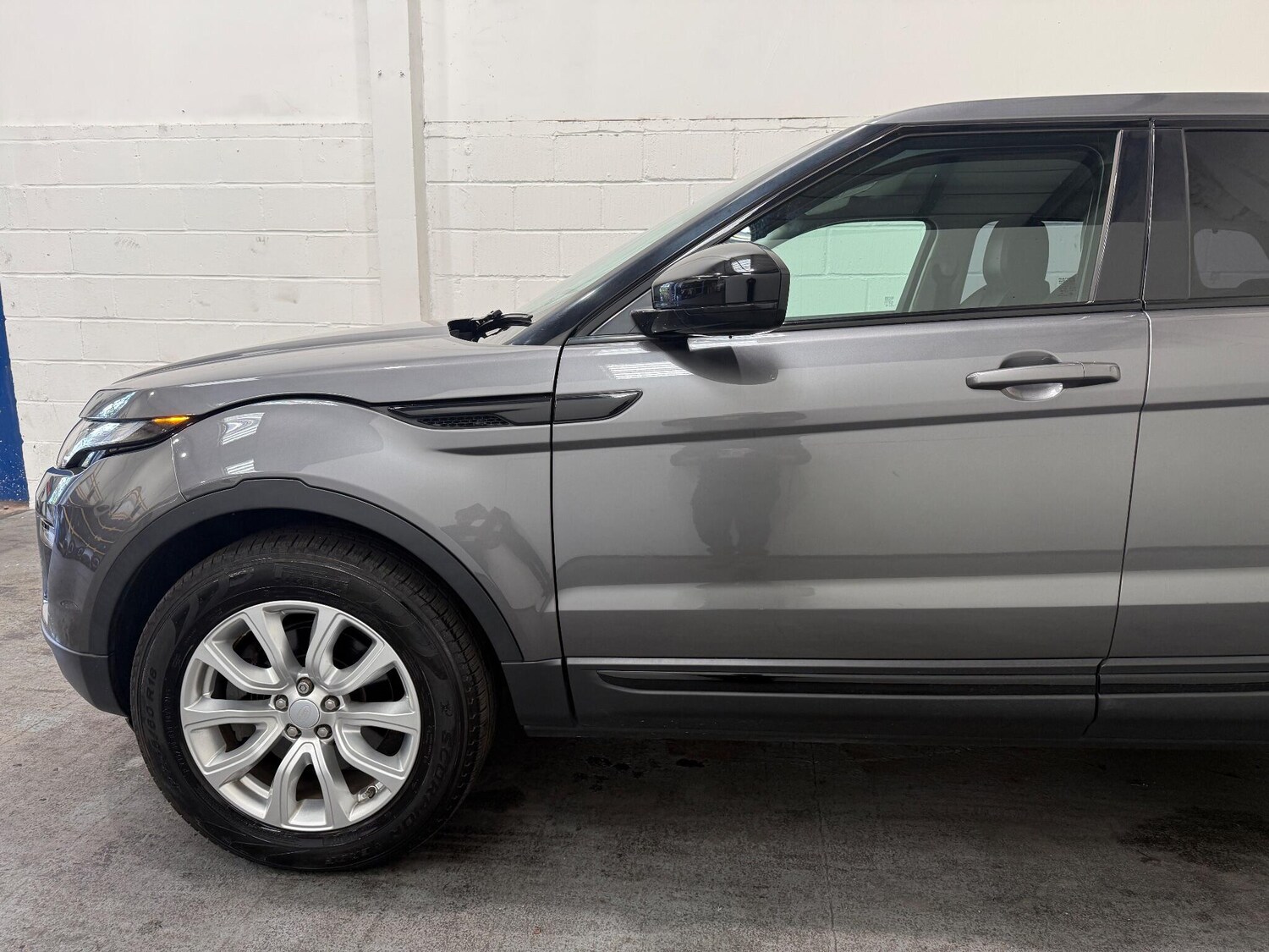 Used Land Rover Range Rover Evoque 2016 for sale - 76371273: Photo 41