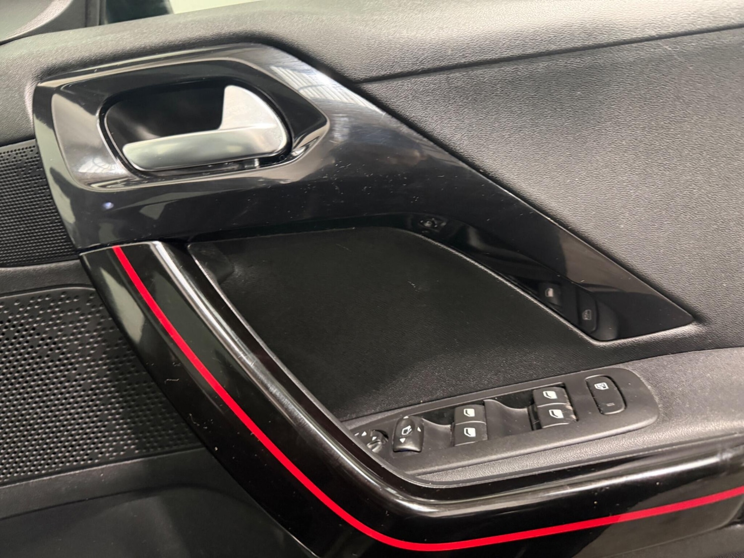 Used Peugeot 2008 2019 for sale - 78116211: Photo 31