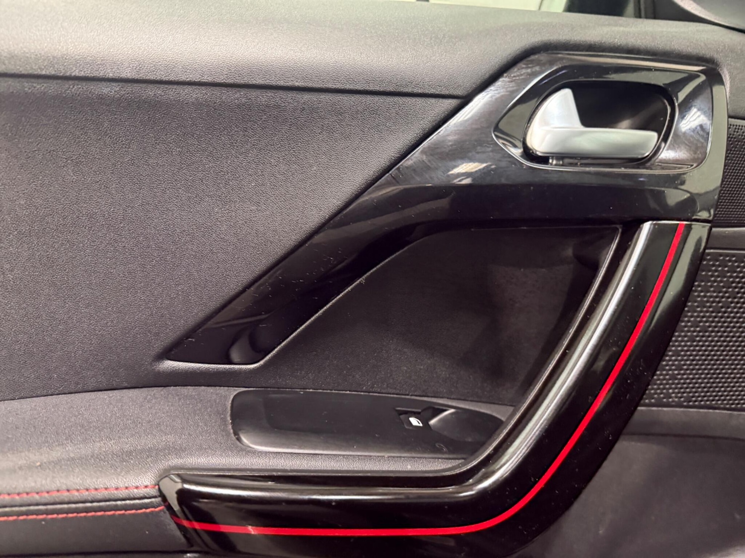 Used Peugeot 2008 2019 for sale - 78116211: Photo 33