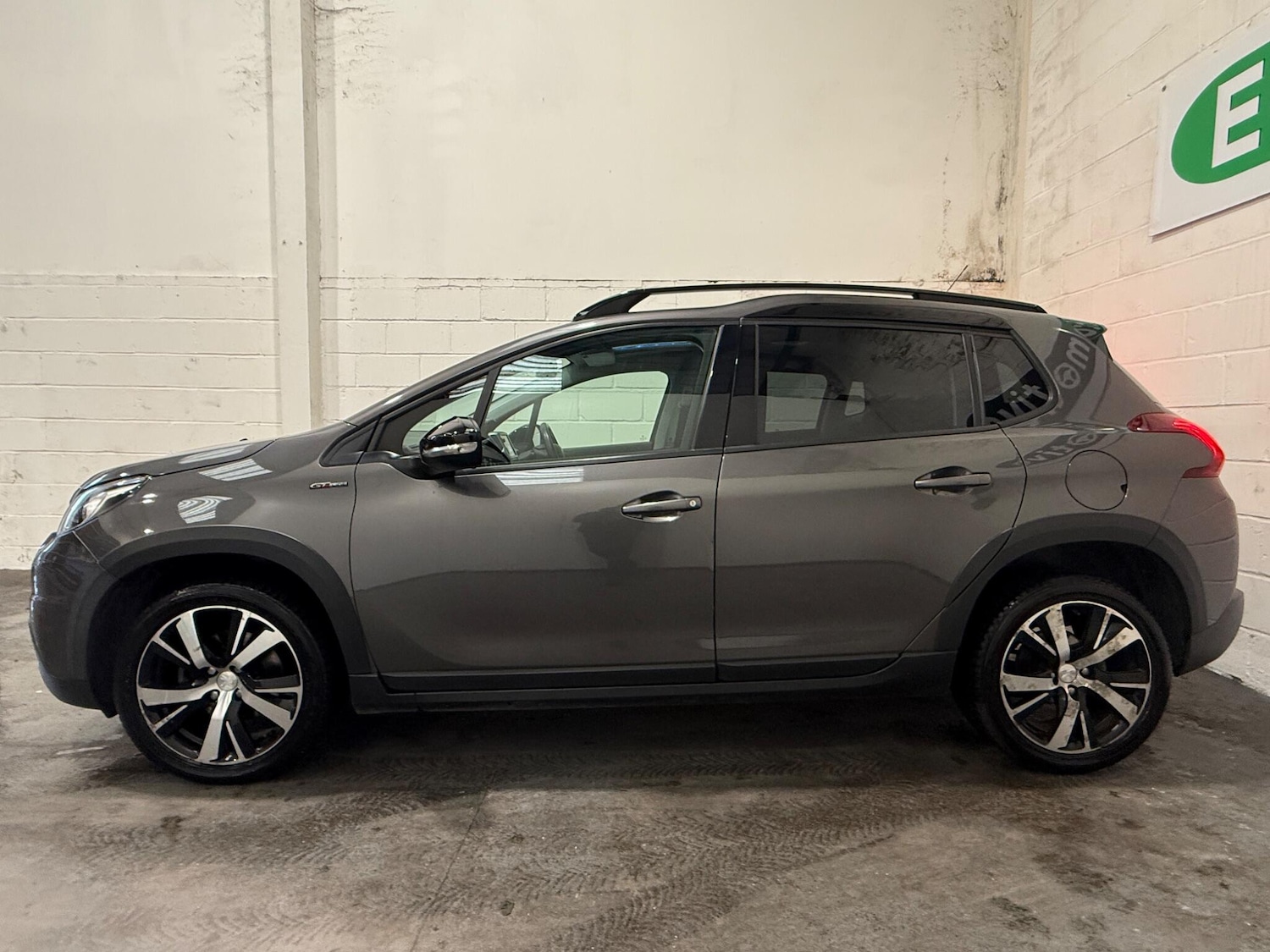 Used Peugeot 2008 2019 for sale - 78116211: Photo 8