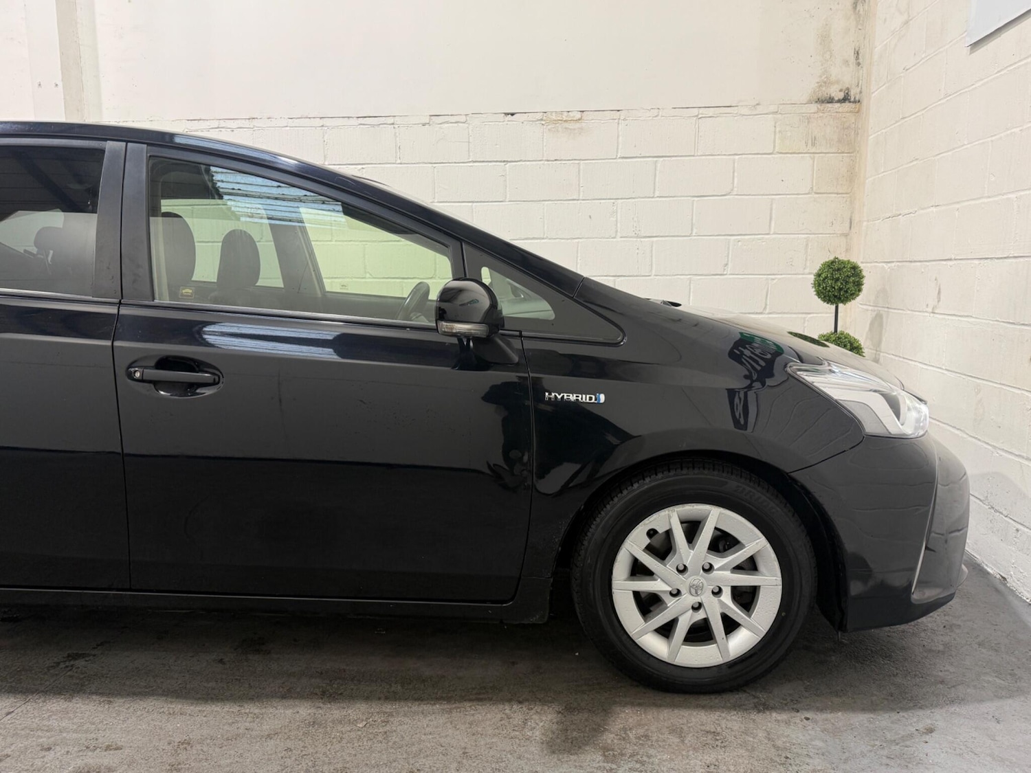 Used Toyota Prius+ 2016 for sale - 77574454: Photo 10