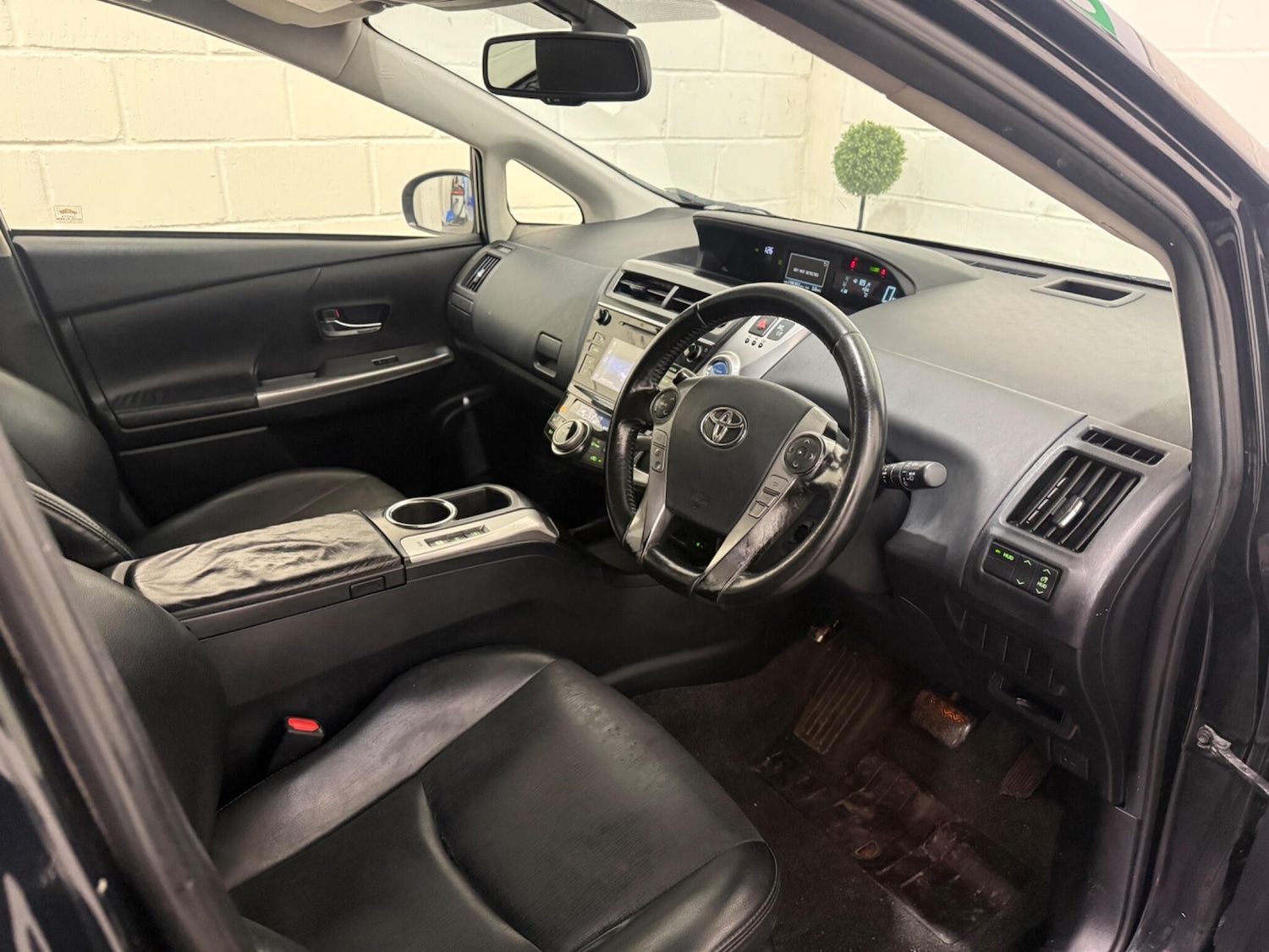 Used Toyota Prius+ 2016 for sale - 77574454: Photo 13