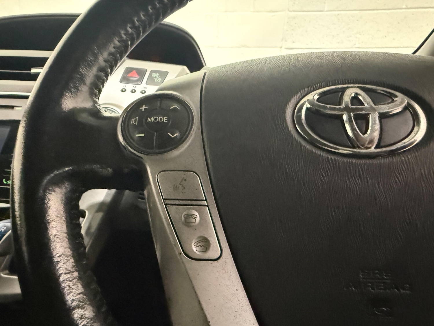 Used Toyota Prius+ 2016 for sale - 77574454: Photo 27