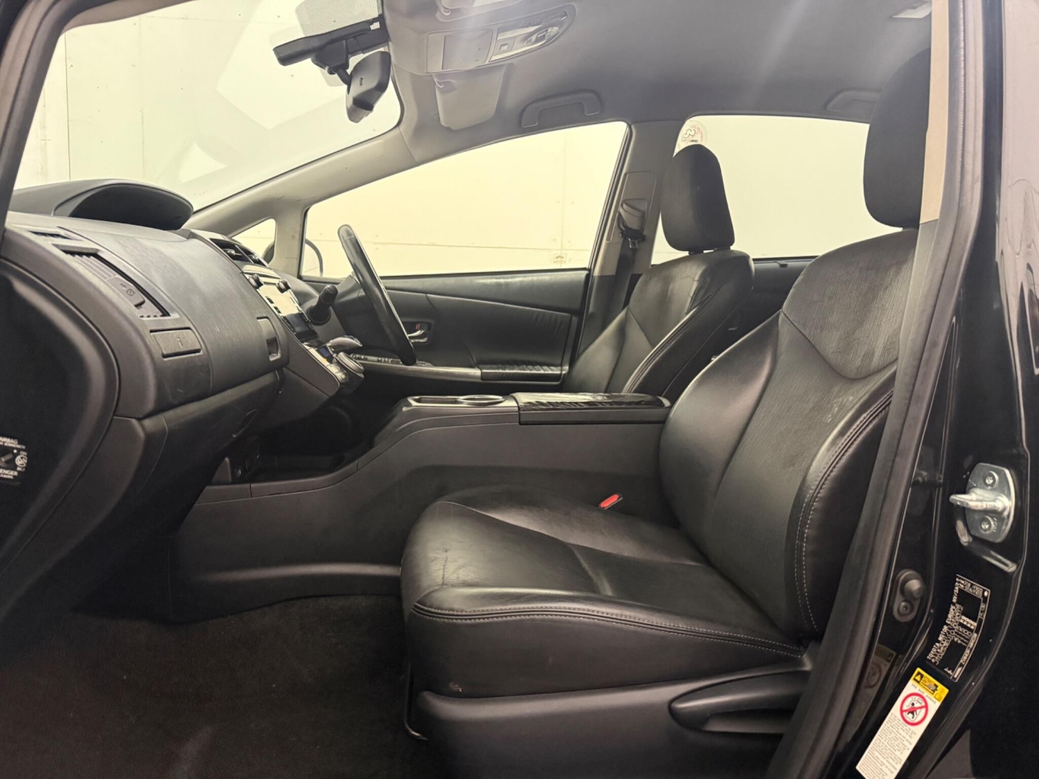 Used Toyota Prius+ 2016 for sale - 77574454: Photo 33