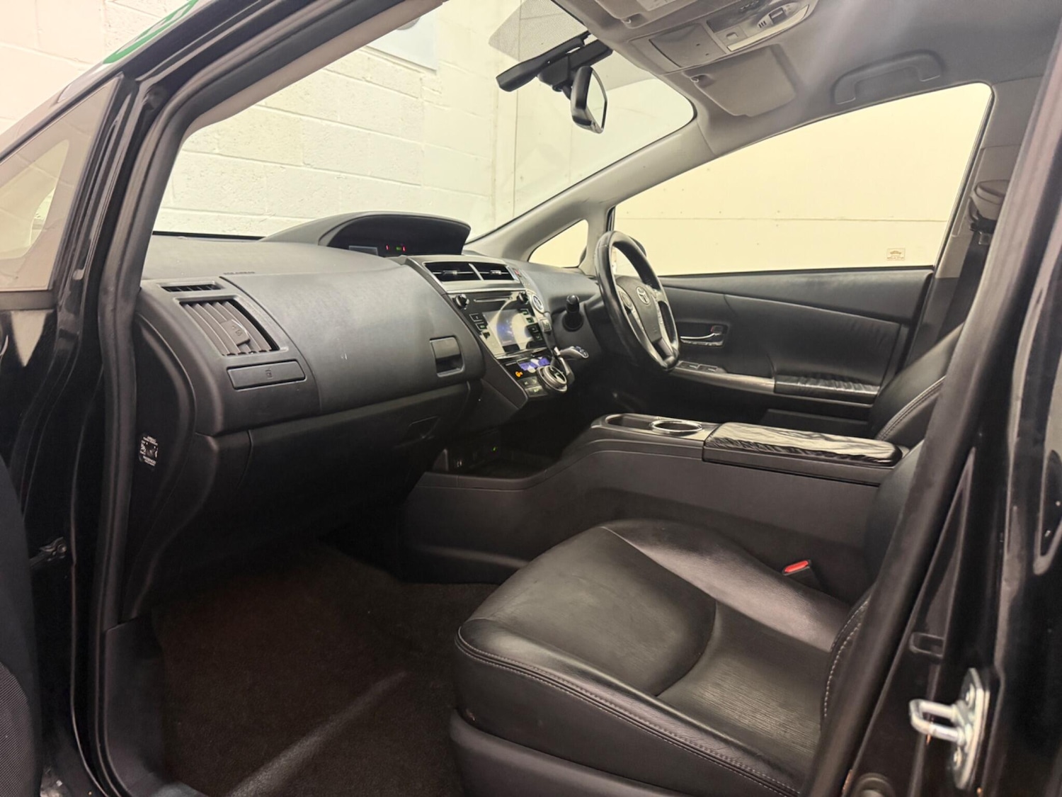 Used Toyota Prius+ 2016 for sale - 77574454: Photo 34