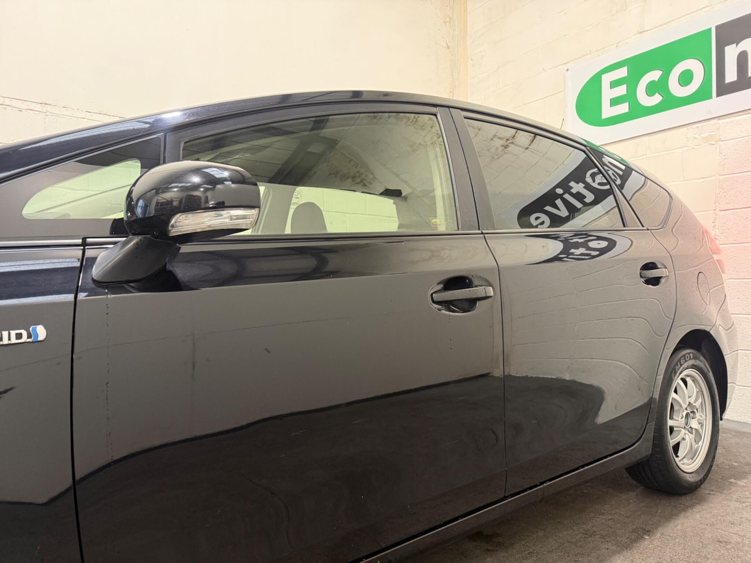 Used Toyota Prius+ 2016 for sale - 77574454: Photo 43