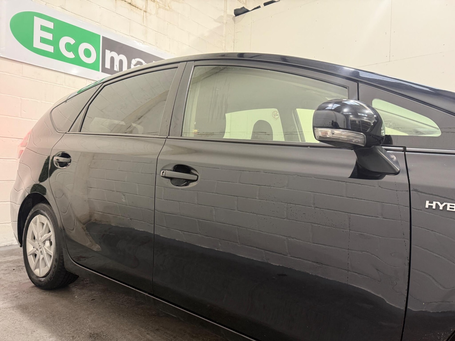 Used Toyota Prius+ 2016 for sale - 77574454: Photo 44