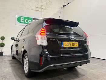 Used Toyota Prius+ 2016 for sale - 77574454: Photo