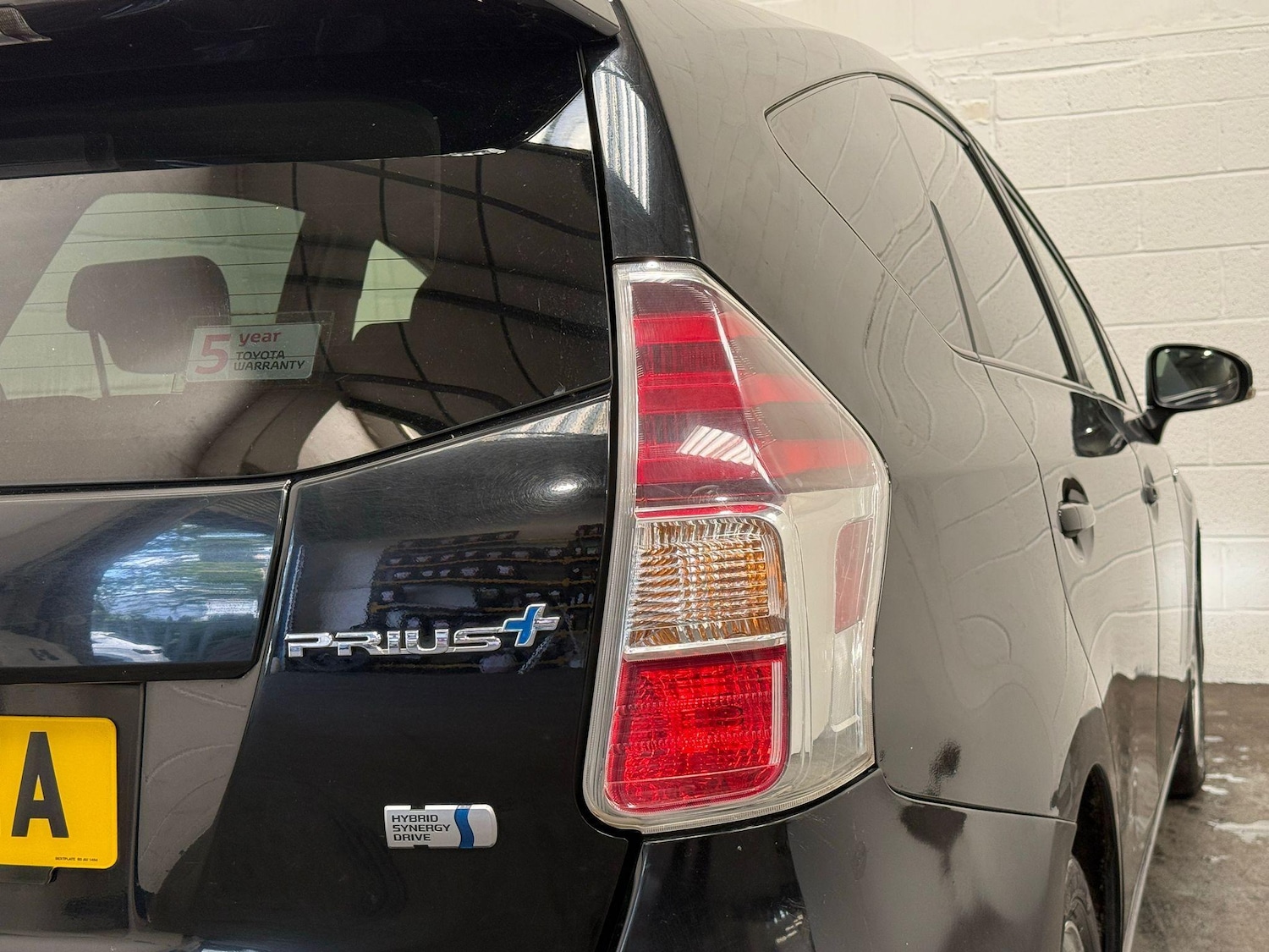 Used Toyota Prius+ 2014 for sale - 76109319: Photo 11