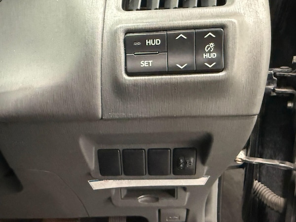 Used Toyota Prius+ 2014 for sale - 76109319: Photo 27