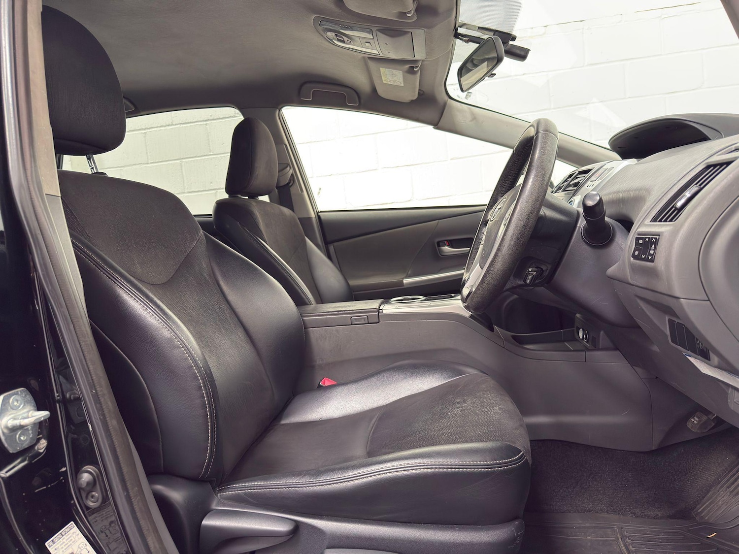 Used Toyota Prius+ 2014 for sale - 76109319: Photo 33