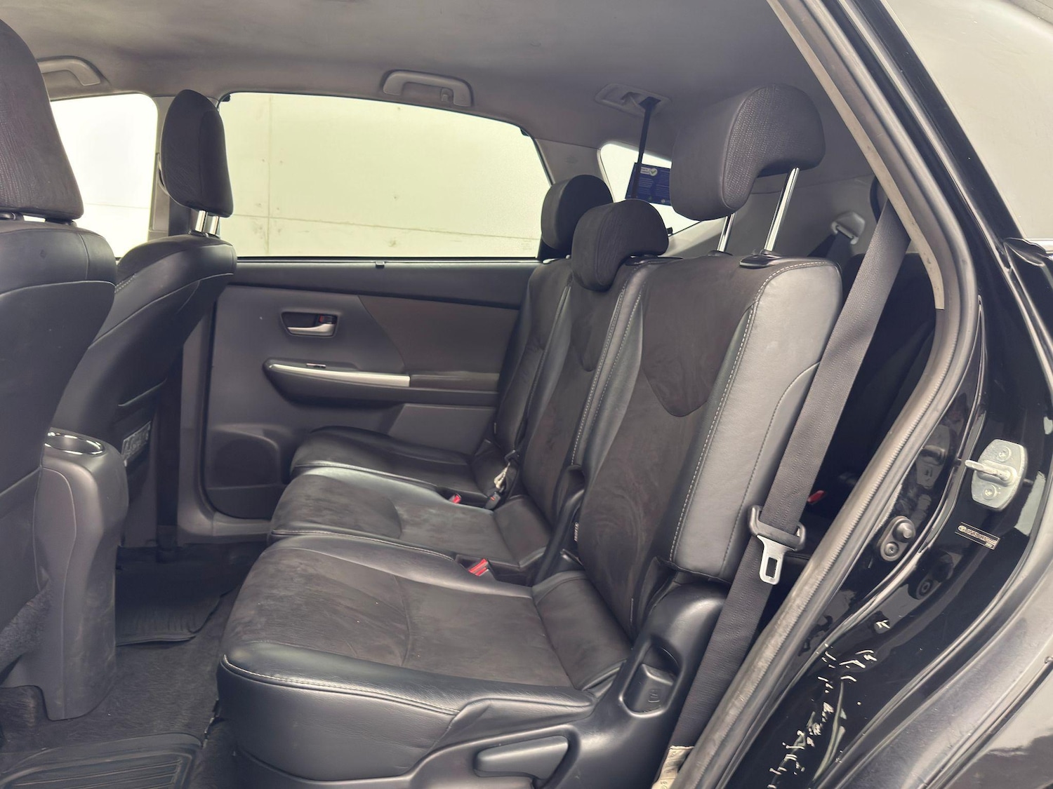 Used Toyota Prius+ 2014 for sale - 76109319: Photo 35