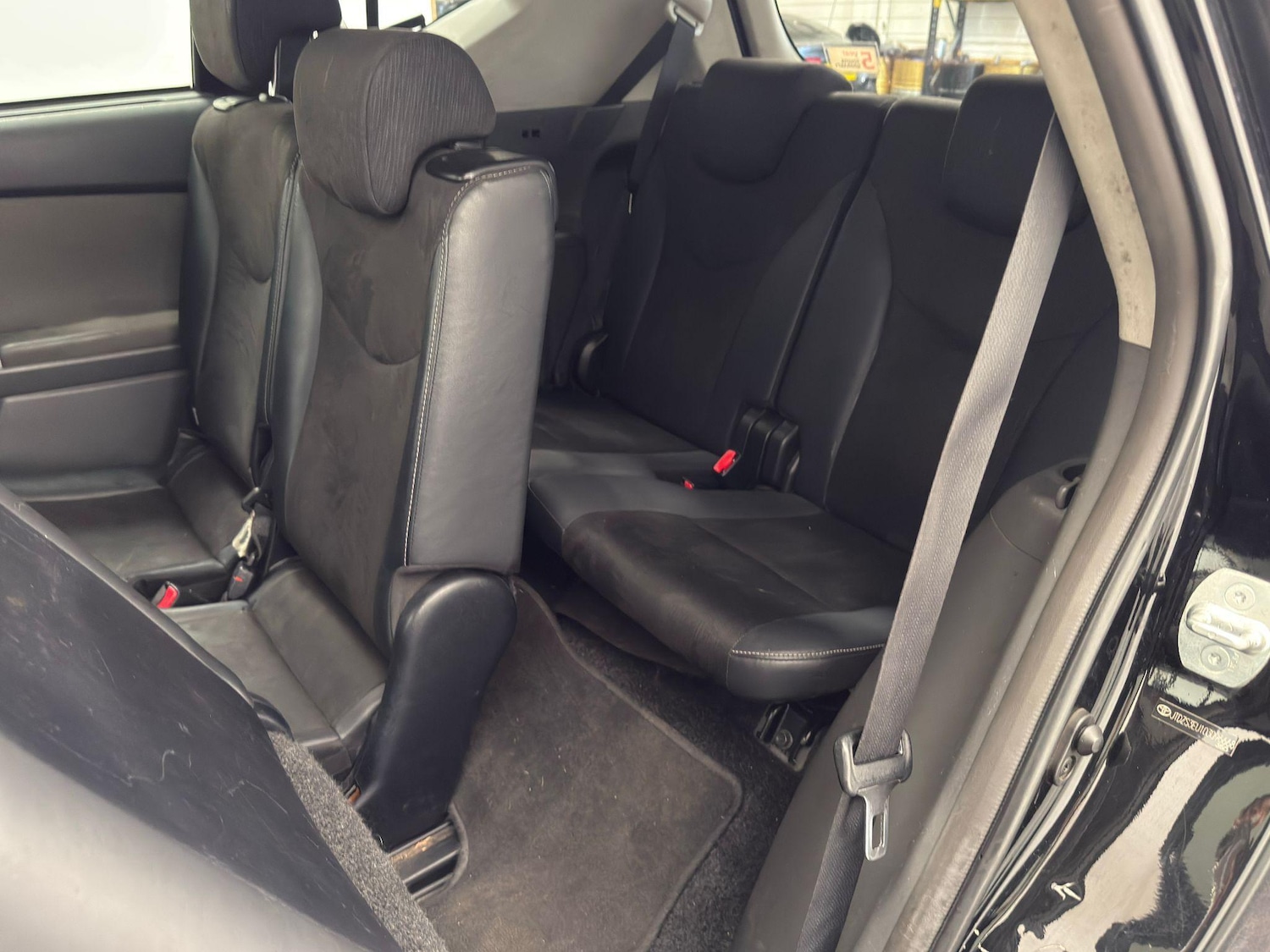 Used Toyota Prius+ 2014 for sale - 76109319: Photo 37