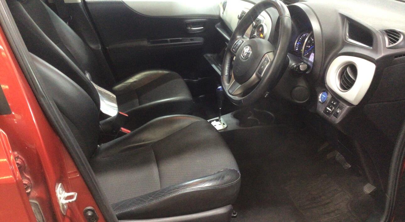 Used Toyota Yaris 2013 for sale - 76839544: Photo 10