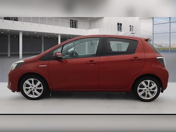 Used Toyota Yaris 2013 for sale - 76839544: Photo