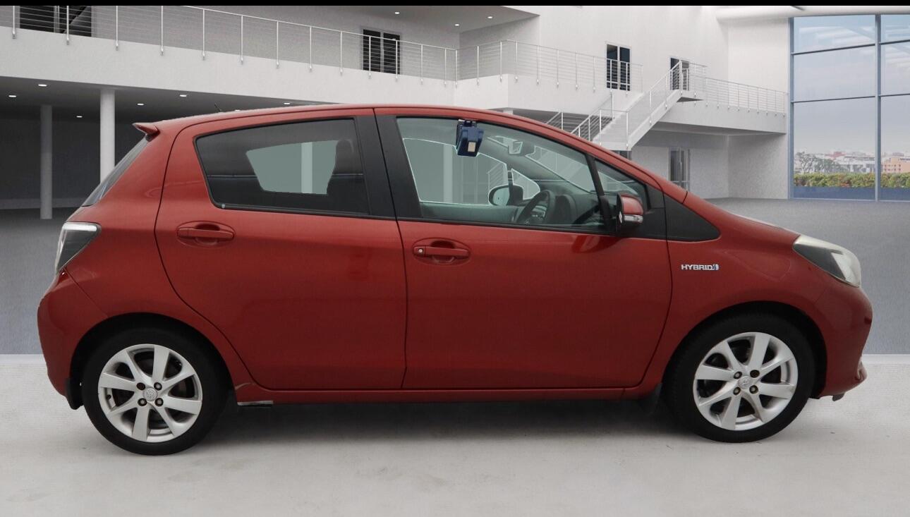 Used Toyota Yaris 2013 for sale - 76839544: Photo 5