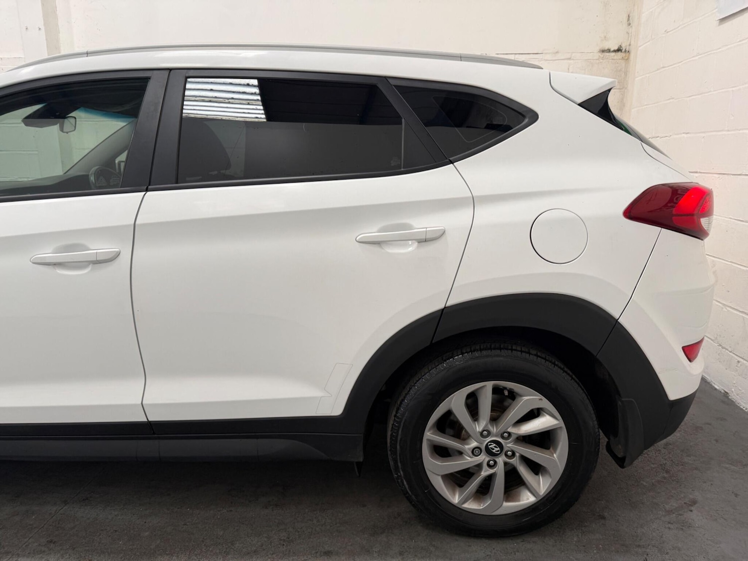 Used Hyundai TUCSON 2015 for sale - 76743217: Photo 6