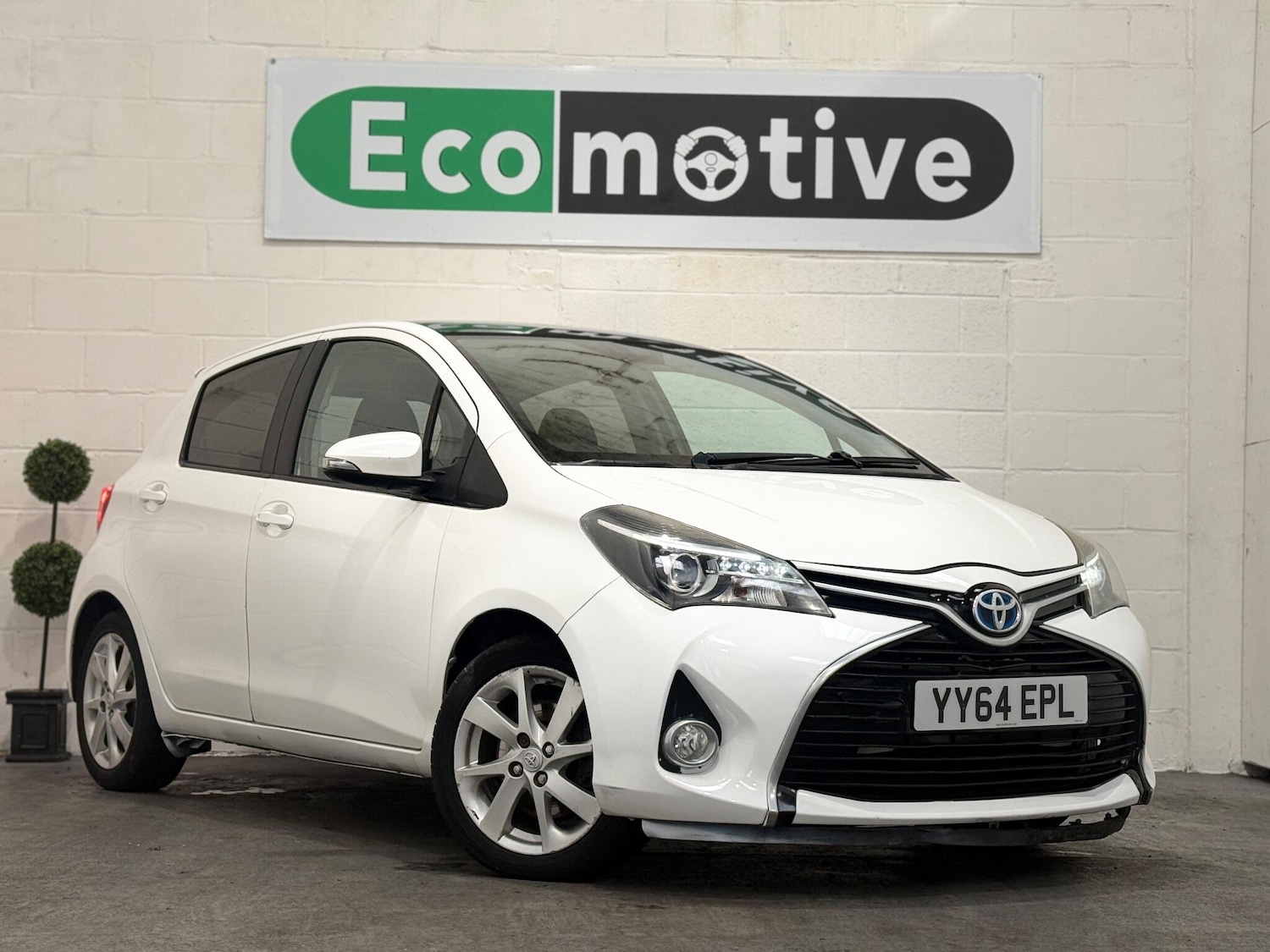 Used Toyota Yaris 2014 for sale - 76380998: Photo 1