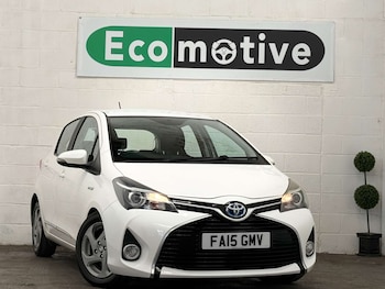 Used Toyota Yaris 2015 for sale - 79605825: Photo