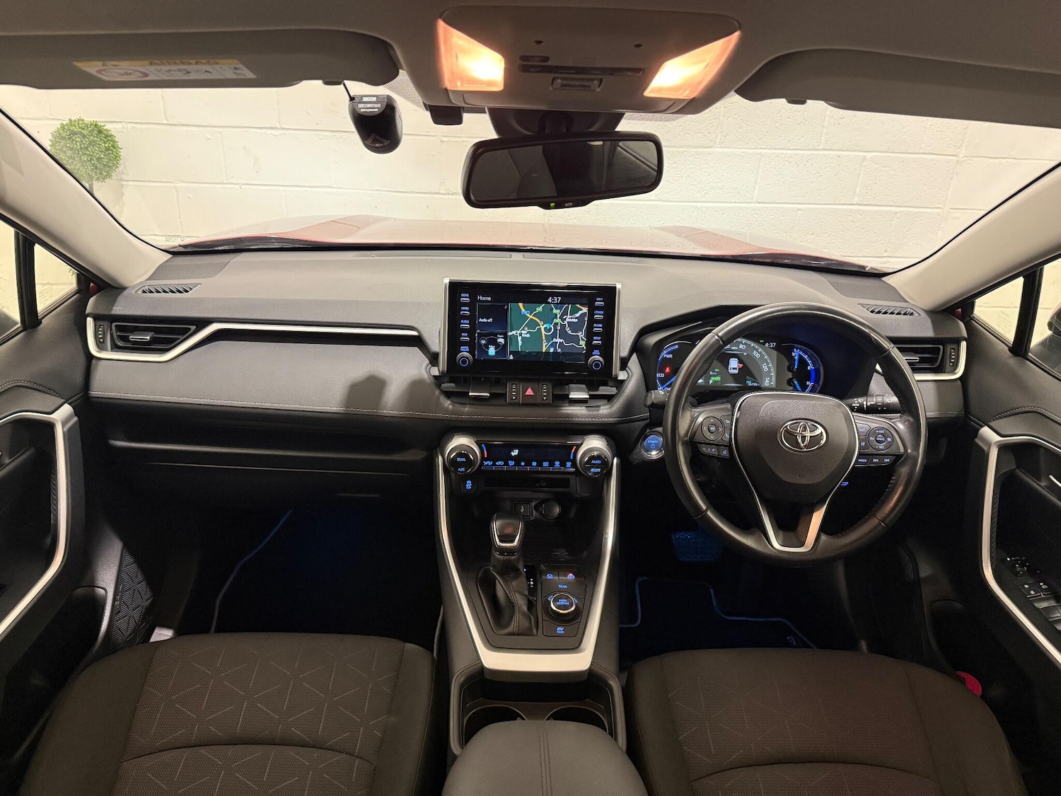 Used Toyota RAV4 for sale - 76528018: Photo 14