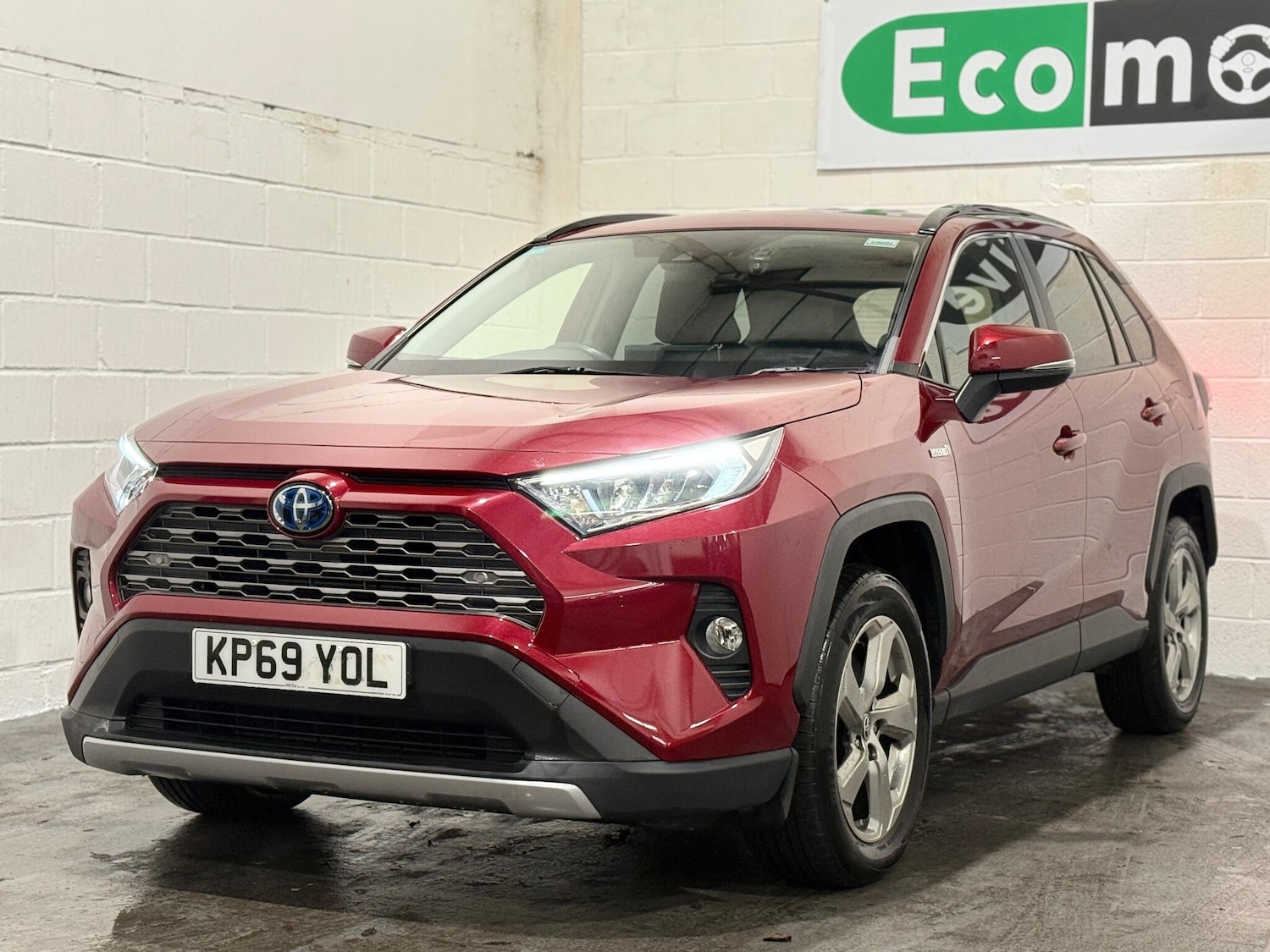 Used Toyota RAV4 for sale - 76528018: Photo 2