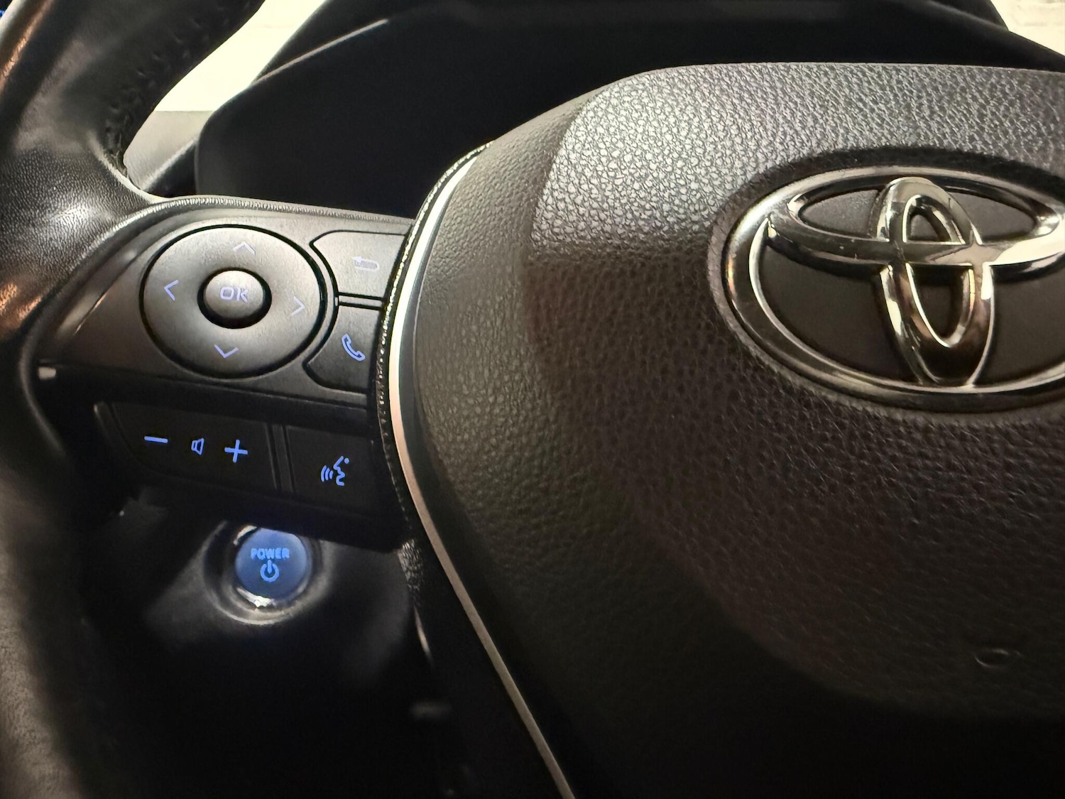 Used Toyota RAV4 for sale - 76528018: Photo 24