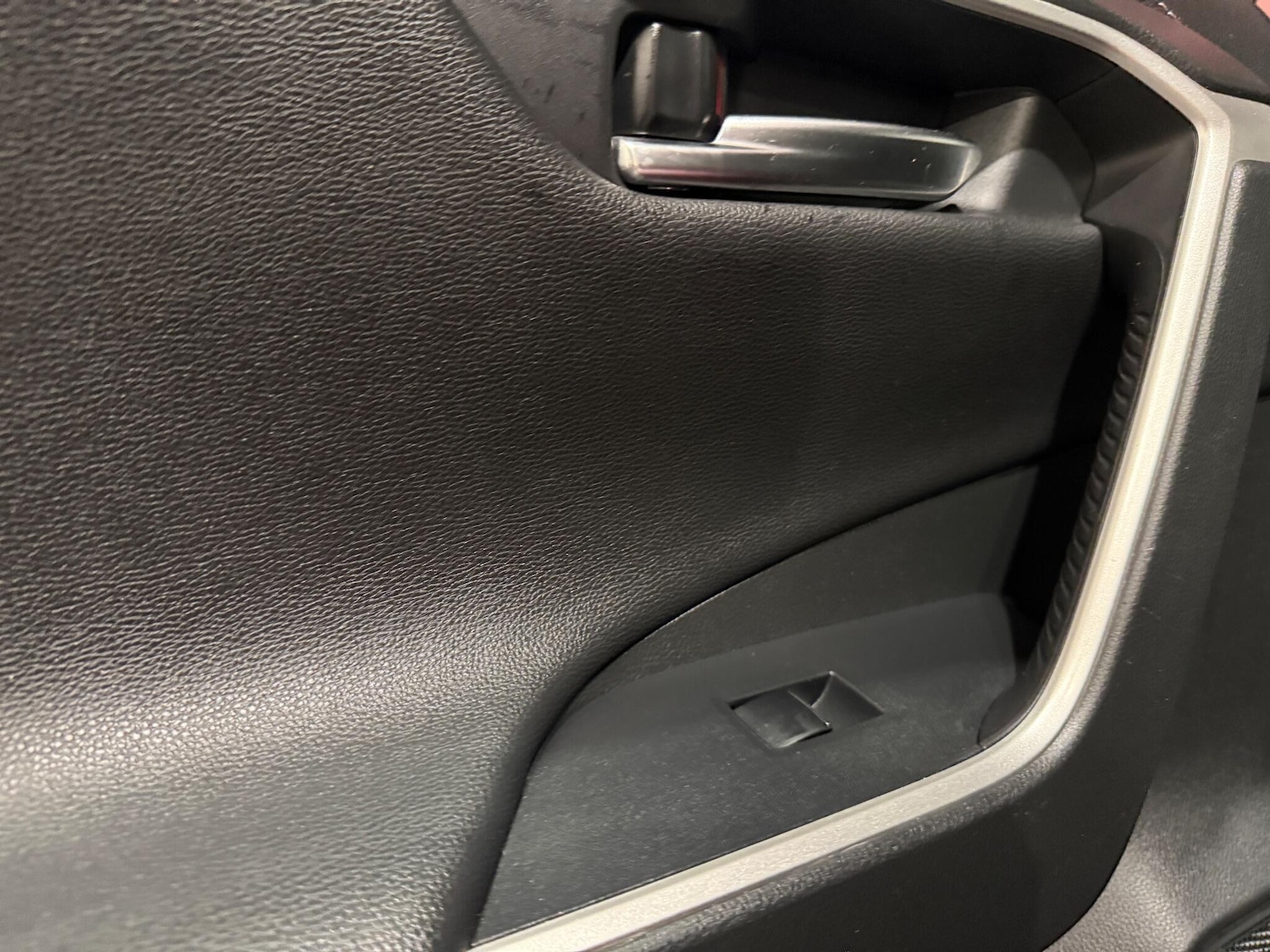 Used Toyota RAV4 for sale - 76528018: Photo 29