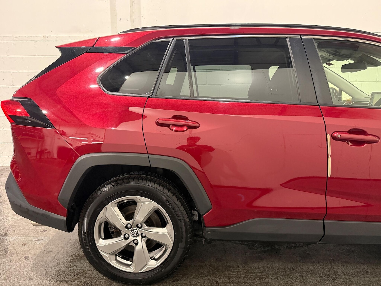 Used Toyota RAV4 for sale - 76528018: Photo 46