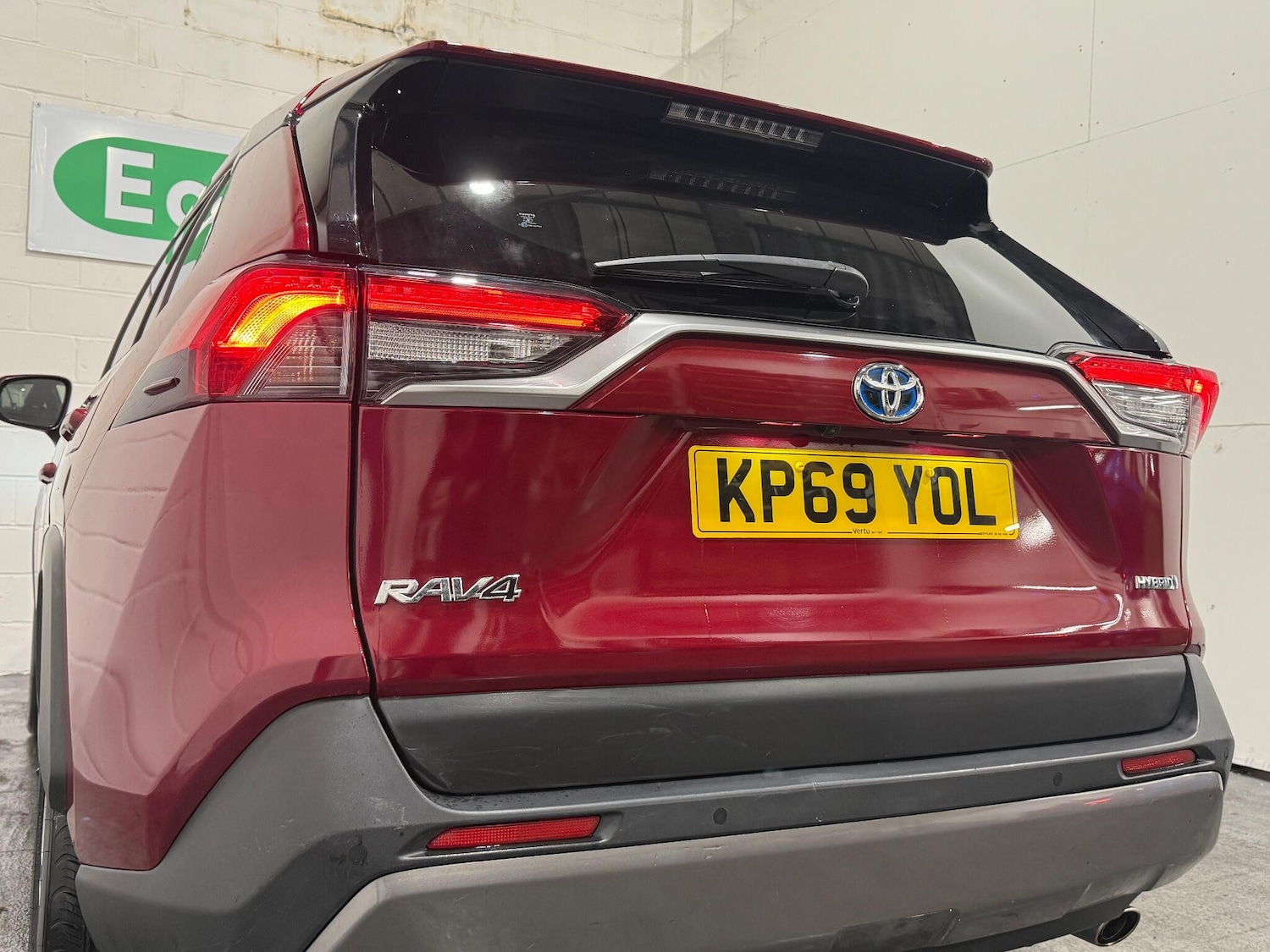 Used Toyota RAV4 for sale - 76528018: Photo 9