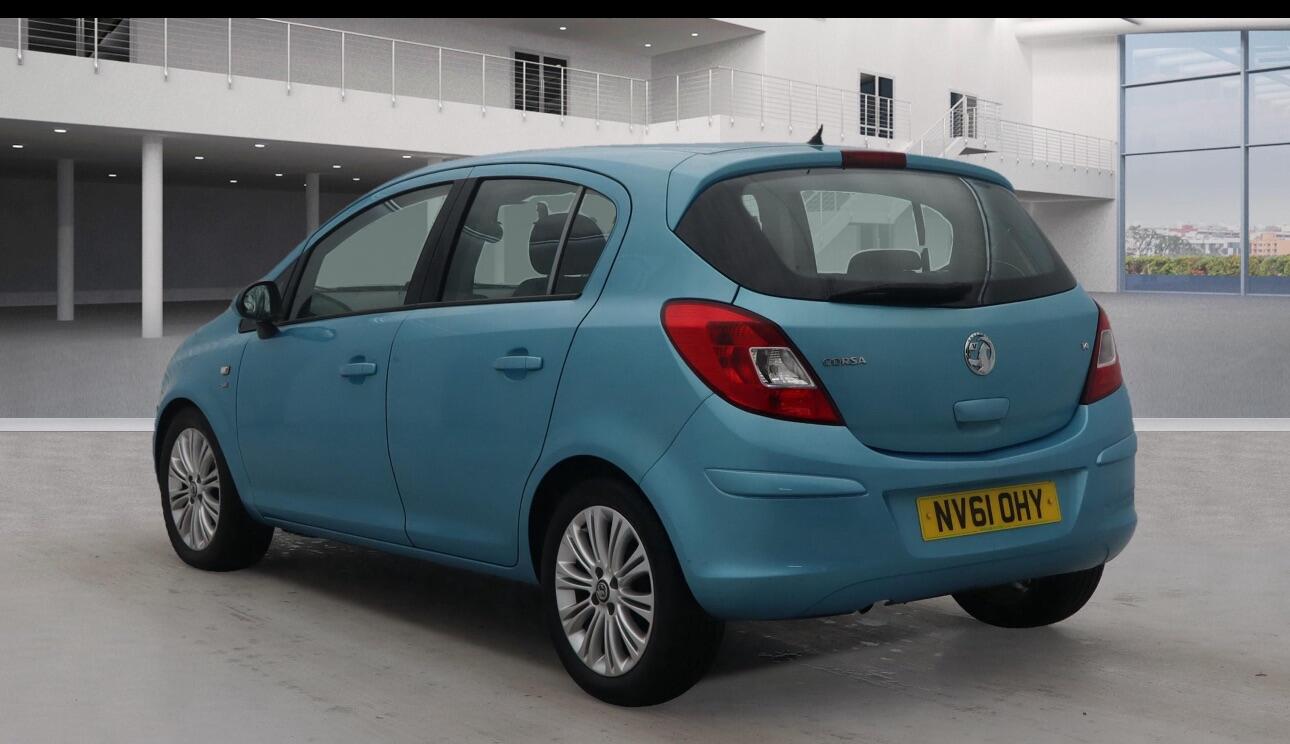 Used Vauxhall Corsa 2012 for sale - 76348735: Photo 3