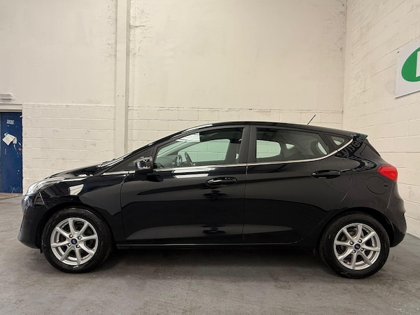 Used Ford Fiesta 2018 for sale - 75601031: Photo 14