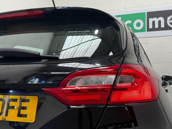 Used Ford Fiesta 2018 for sale - 75601031: Photo 15