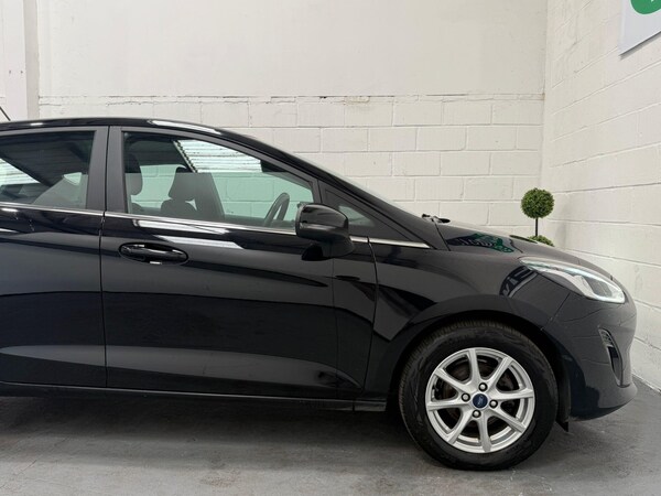 Used Ford Fiesta 2018 for sale - 75601031: Photo 23