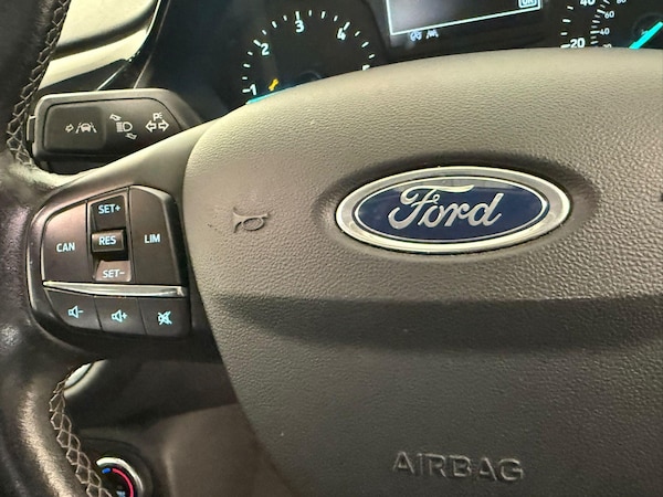 Used Ford Fiesta 2018 for sale - 75601031: Photo 29