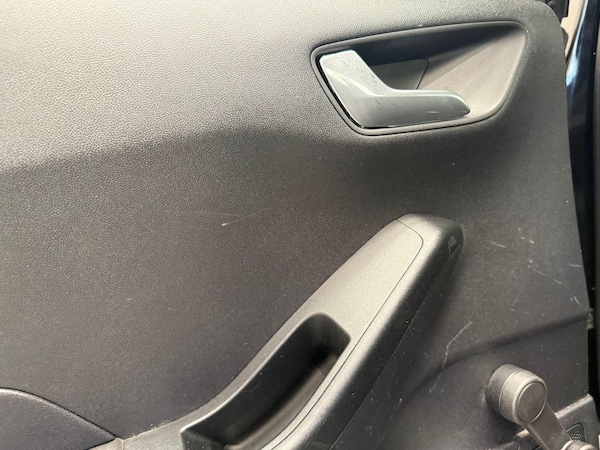 Used Ford Fiesta 2018 for sale - 75601031: Photo 39